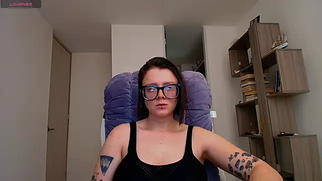 Arya starrk online show from 10/19/25, 02:40