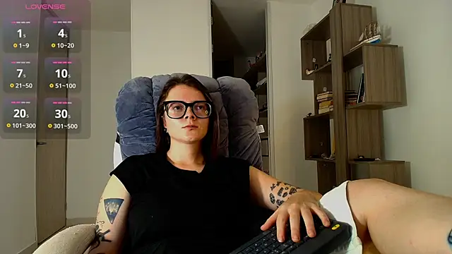 Arya starrk online show from 11/09/25, 10:08