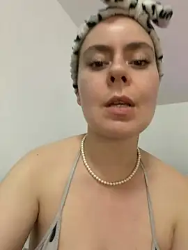 Snapshot of Stoned-baby69 chatting on 05/06/26, 07:41 Stoned-baby69 online show from 05/06/26, 07:41