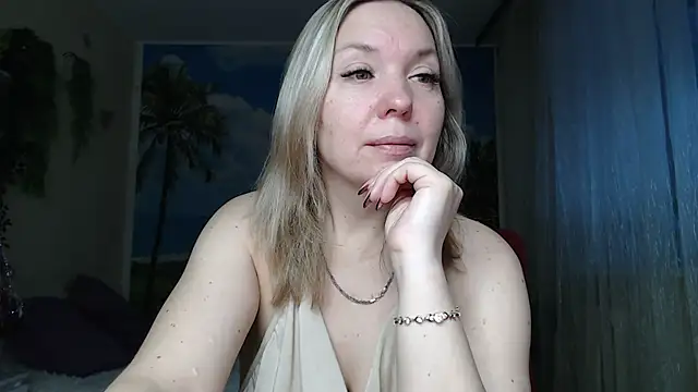 soaring love online show from 12/16/25, 05:01