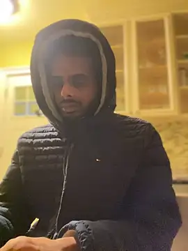 Snapshot of dingoding chatting on 03/07/25, 04:02 dingoding online show from 03/07/25, 04:02