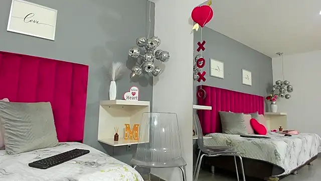 MauraGray online show from 02/28/25, 10:06