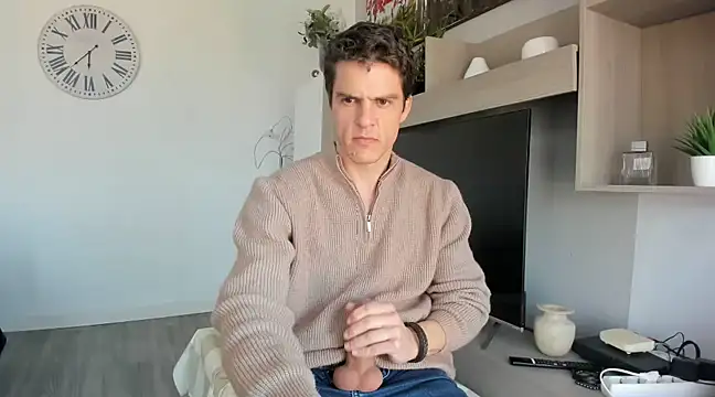 Snapshot of HeteroOli chatting on 02/15/25, 01:38 HeteroOli online show from 02/15/25, 01:38