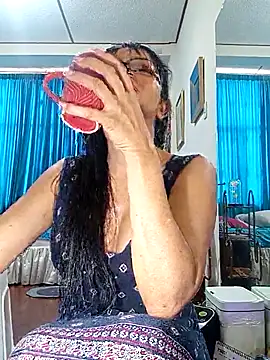 kelly dirty  online show from 05/01/26, 04:55