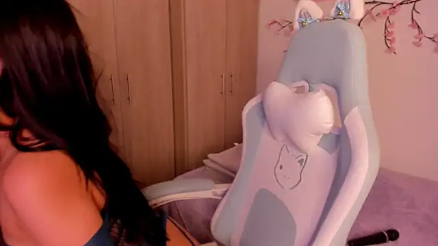 Snapshot of alexa_6908 chatting on 12/04/25, 08:39 alexa 6908 online show from 12/04/25, 08:39