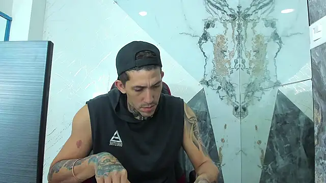 yeckodream online show from 11/15/25, 09:32