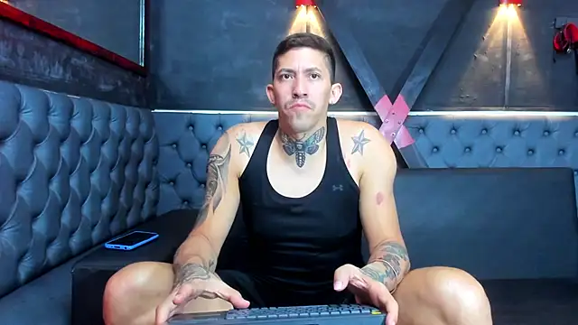 Snapshot of yeckodream chatting on 02/19/26, 05:03 yeckodream online show from 02/19/26, 05:03