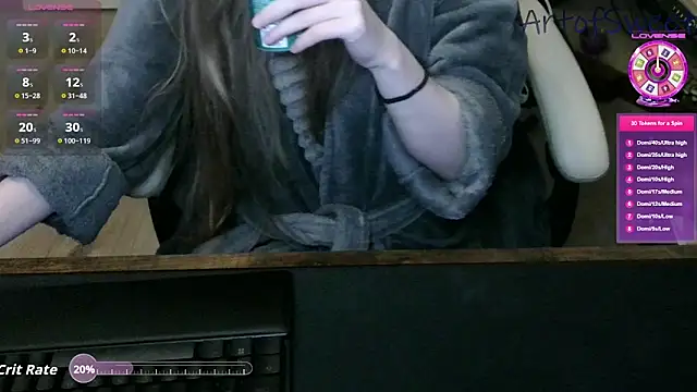 Snapshot of ArtofSweet chatting on 11/07/25, 07:36 ArtofSweet online show from 11/07/25, 07:36