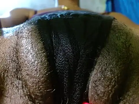 bethanywilson 23 online show from 10/04/25, 12:36