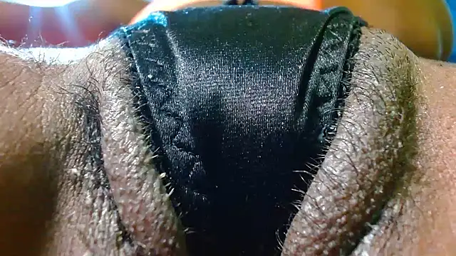 bethanywilson 23 online show from 11/02/25, 12:40