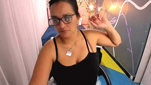 MarilynMiilf  online show from 03/13/25, 10:54