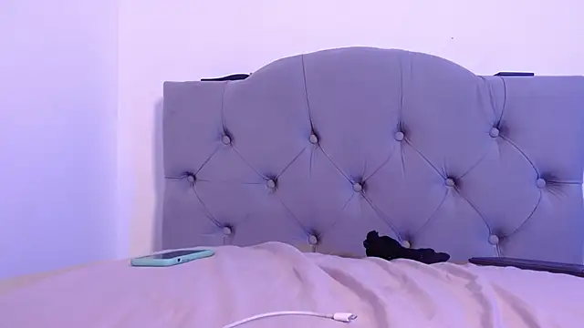 Red-moon1 online show from 12/28/24, 02:10