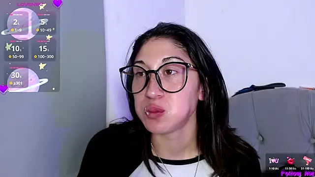 Red-moon1 online show from 11/23/25, 04:23