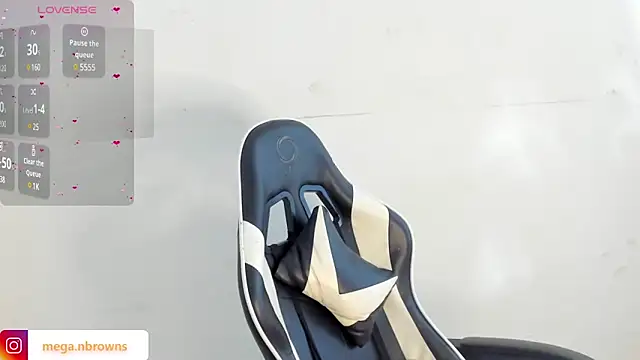 Megan browns1 online show from 02/27/25, 12:56