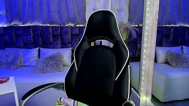 Snapshot of sophiaamethystt chatting on 01/20/25, 02:46 sophiaamethystt online show from 01/20/25, 02:46