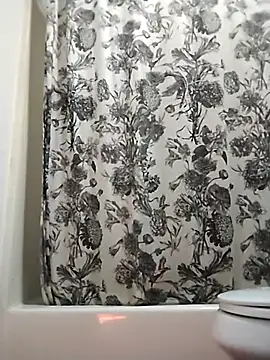 Snapshot of thickcocklatino chatting on 01/01/25, 03:13 thickcocklatino online show from 01/01/25, 03:13