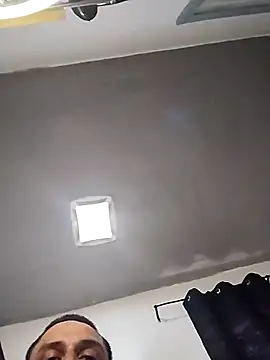 Snapshot of thickcocklatino chatting on 02/18/25, 11:30 thickcocklatino online show from 02/18/25, 11:30