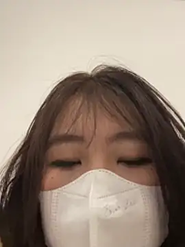 Snapshot of Onee-Chew chatting on 02/13/26, 01:56 Onee-Chew online show from 02/13/26, 01:56