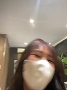 Snapshot of Onee-Chew chatting on 03/15/26, 12:00 Onee-Chew online show from 03/15/26, 12:00