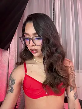 Snapshot of Samantha_Bernardo chatting on 03/26/26, 03:45 Samantha Bernardo online show from 03/26/26, 03:45