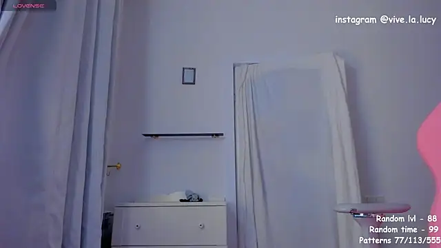 Snapshot of Lucy_Ember chatting on 12/19/24, 03:41 Lucy Ember online show from 12/19/24, 03:41