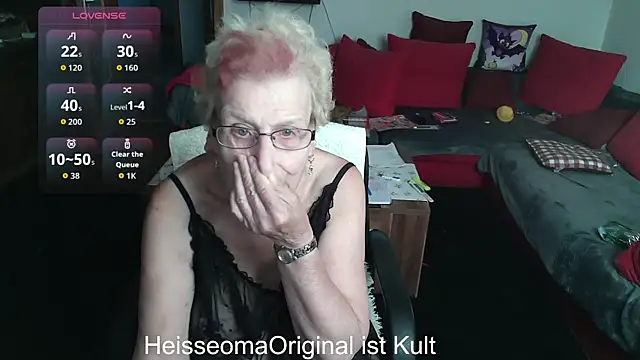 HeisseomaOriginal online show from 09/14/25, 07:07