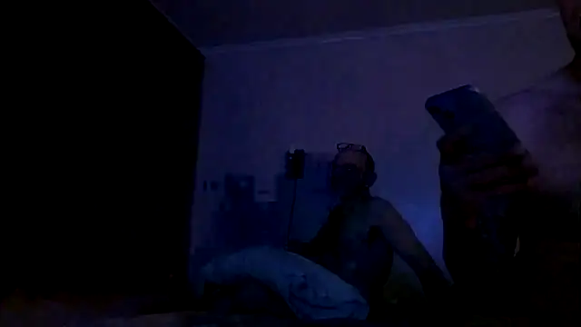 Snapshot of SoYouOwnMe1 chatting on 12/05/25, 12:36 SoYouOwnMe1 online show from 12/05/25, 12:36