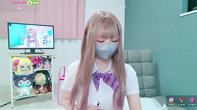 -M Hinano  online show from 06/12/26, 01:21
