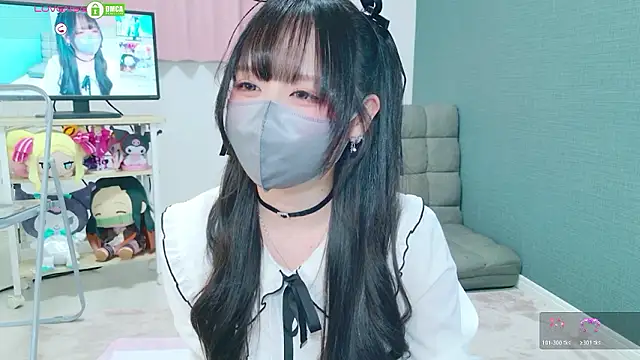 -M Hinano  online show from 06/15/26, 01:02