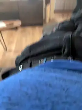 Snapshot of Andy7430 chatting on 03/14/25, 12:40 Andy7430 online show from 03/14/25, 12:40