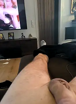 Snapshot of Andy7430 chatting on 09/13/25, 08:36 Andy7430 online show from 09/13/25, 08:36