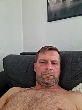 Snapshot of Mjn34 chatting on 03/06/26, 03:41 Mjn34 online show from 03/06/26, 03:41