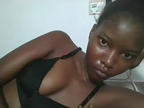 Snapshot of sexyjanett chatting on 06/26/26, 06:51 sexyjanett online show from 06/26/26, 06:51