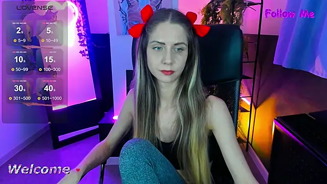 Snapshot of GrayceWild chatting on 01/10/25, 11:43 GrayceWild online show from 01/10/25, 11:43