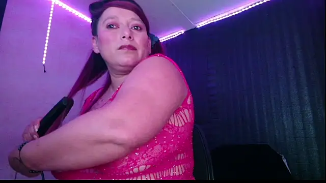 Diana Lozano online show from 02/14/25, 05:30