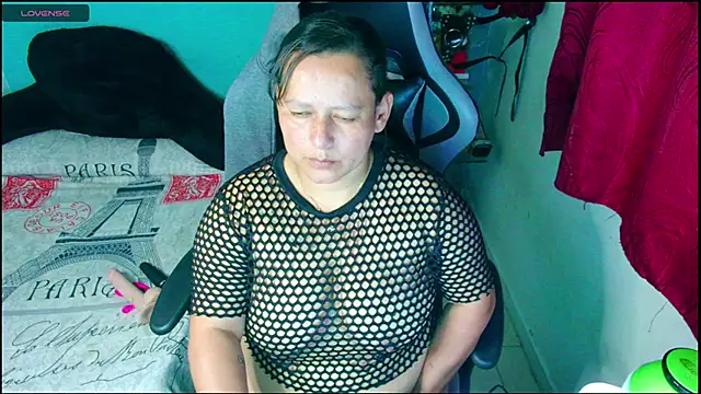 Diana Lozano online show from 10/29/25, 03:31