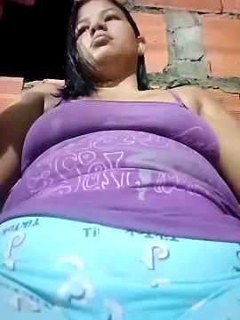 ValeriaSantos- online show from 12/28/24, 01:29