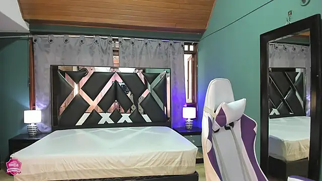 Linda4Petite online show from 03/10/25, 06:01