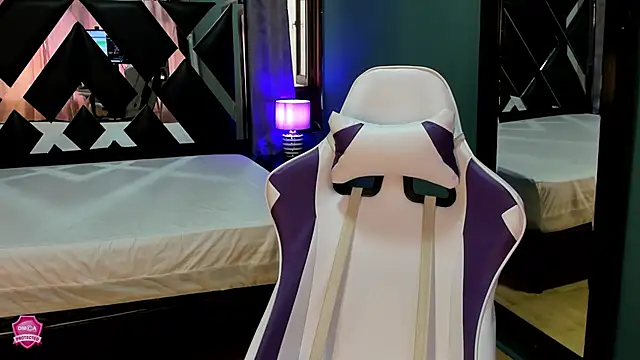 Linda4Petite online show from 03/15/25, 06:10