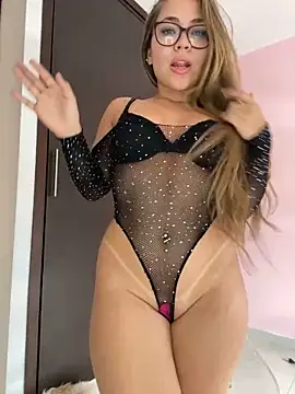 Snapshot of NatashaCruz- chatting on 02/19/26, 09:11 NatashaCruz- online show from 02/19/26, 09:11