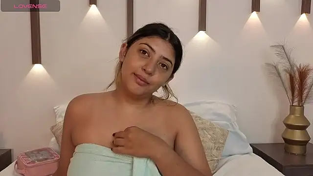 Snapshot of abby_miller26 chatting on 01/12/26, 12:32 abby miller26 online show from 01/12/26, 12:32