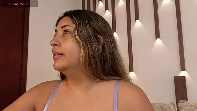 Snapshot of abby_miller26 chatting on 01/13/26, 12:21 abby miller26 online show from 01/13/26, 12:21