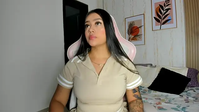 CameronCollins  online show from 03/13/25, 07:39