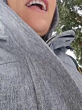 Ellie-L-Elizabeth online show from 02/06/25, 08:02