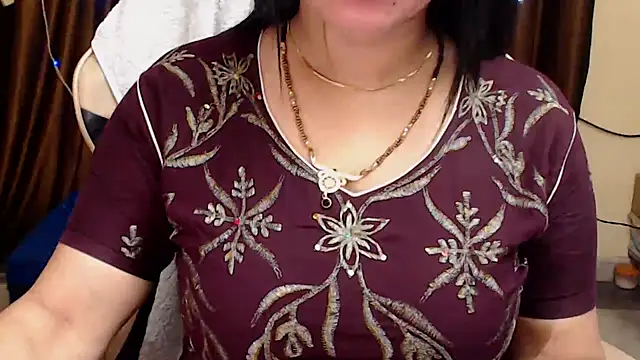 Snapshot of Naughty_Kashish chatting on 10/09/25, 05:27 Naughty Kashish online show from 10/09/25, 05:27