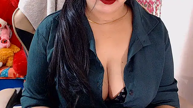 Snapshot of Naughty_Kashish chatting on 06/13/26, 06:33 Naughty Kashish online show from 06/13/26, 06:33