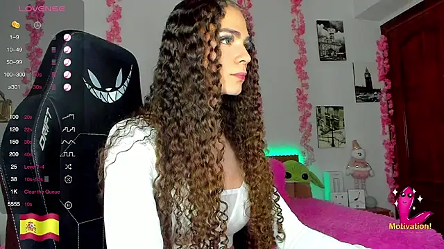 Snapshot of gabrielatafur_ chatting on 12/03/24, 04:39 gabrielatafur  online show from 12/03/24, 04:39