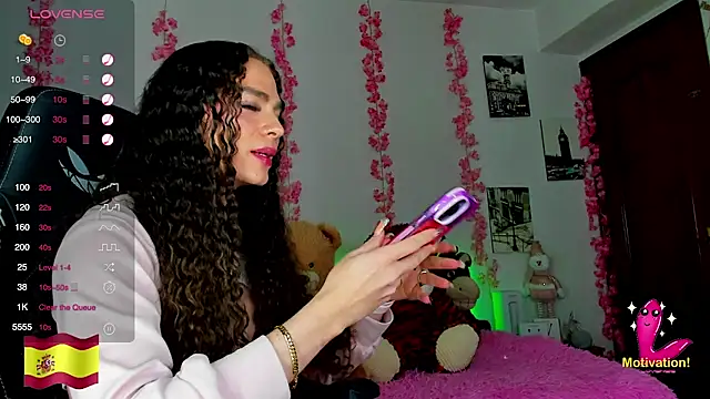 Snapshot of gabrielatafur_ chatting on 01/14/25, 08:41 gabrielatafur  online show from 01/14/25, 08:41