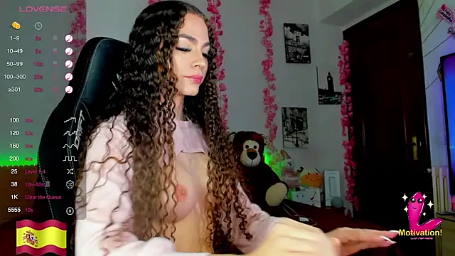 Snapshot of gabrielatafur_ chatting on 03/18/25, 04:37 gabrielatafur  online show from 03/18/25, 04:37