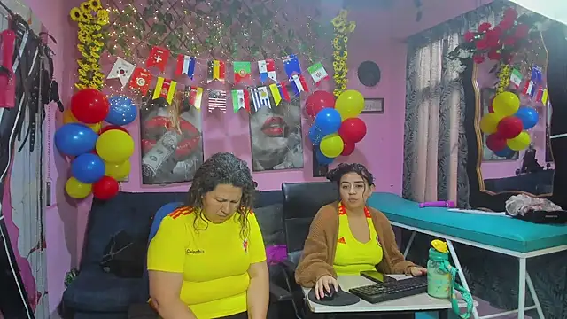 lesbiancuple online show from 06/23/26, 12:14